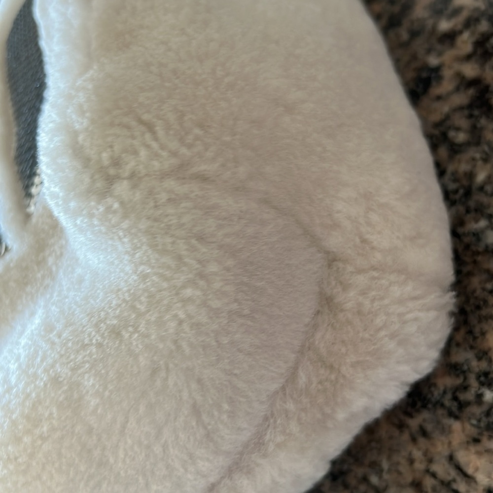 Miu Miu Wool Fur Seqiun Logo Bag - Picture 8 of 16
